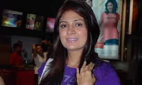 Himesh reshammiya gets emotional listening to wife sonia's special message for him; Sonia Kapoor Details Biography Physical Stats Lifestyle Career More
