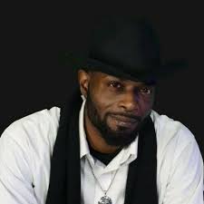 Eric Flake's Instagram, Twitter & Facebook