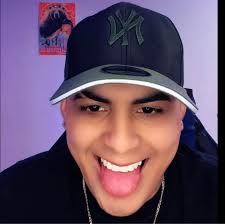 Alexander F Fernández