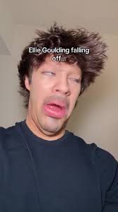 Ellie Goulding Being Pushed