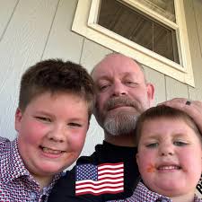 Success with past pros autograph service