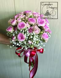Per esprimere alla persona che ami quello che provi in maniera unica e romantica. Rose Fiori A Asti Acquisto Online Invio E Consegna A Domicilio Di Fiori E Piante A Asti