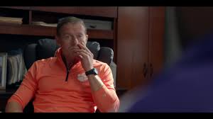 This site has over 1,500 movies that include comedy, drama, horror, action, romance, family, documentary movies, and foreign films. Champion Orange Quarter Zip Pullover Of James Badge Dale As Coach Brad Simmons In Safety 2020