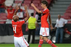 Só aqui no futebol play hd você não vai perder nenhum lance da partida entre. Benfica Vs Porto Date Time Live Stream Tv Info And Preview Bleacher Report Latest News Videos And Highlights