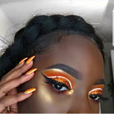 Black And White Eyeliner Ideas Lainalovegod Dark Skin Makeup White Eyeliner Makeup Makeup Eyeliner