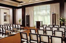 Mandalay Bay Silver Wedding Chapel Keywords Casinoweddings Jevelweddingplanning Follow Us Ww Vegas Wedding Las Vegas Wedding Planner Las Vegas Weddings