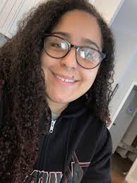 this is my biggest job alone , I 'm still a beginner with less than 1 year  of crocheting , but I 'm dedicating myself , I hope they do not criticize