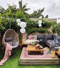 Coffee table outdoor options with casual elegance. Trending Patio Decor To Watch Out For This Summer Season