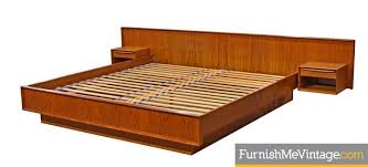 Bowery hill king platform storage bed with floating headboard in black. Falster Danish Teak King Platform Bed With Floating Nightstands