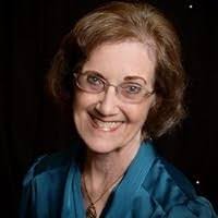 Lisa Albert's Instagram, Twitter & Facebook