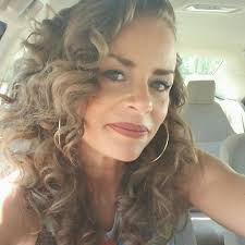 Melissa Dipietro's Instagram, Twitter & Facebook