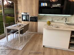 Cocina madera cocina comedor mesas de madera decoración de cocina extractores de cocina casas cocinas modernas cosina moderno. Mesa Cocina Moderna Extensible Concept Cancio Blanca Negra Porcelanico Cristal Mesas De Cocina Mesas De Cocina Extensibles Cocinas Modernas