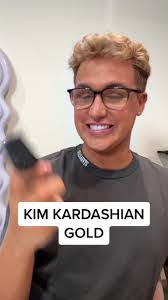 Gold Kim's Instagram, Twitter & Facebook