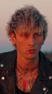 Machine Gun Kelly covering ‘Numb’ in the honor of Chester 🤍 #fyp #foryou  #foryoupage #machinegunkelly #machinegunkellyedit #machinegunkellyvideos  #mgk #mgkvideos #mgkedit #mgk666 #mgktok ...