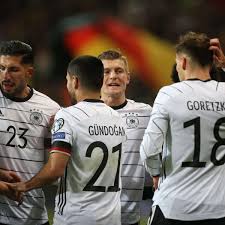 Storys und nachrichten zu nationalspielern wie bastian schweinsteiger. Deutschland Em Trikot Bis Zu 43 Reduziert Produktempfehlung
