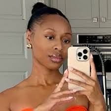 Kayla Blocker's Instagram, Twitter & Facebook