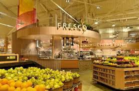 Schnuck Markets Opened Their Flagship Store In The St Louis Suburb Of Des Peres Super Design Store Design Store Visual Merchandising