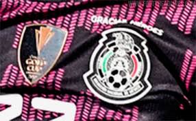 Jun 16, 2021 · la selección de los estados unidos ya conoce su camino en el octagonal final de la eliminatoria mundialista de concacaf, rumbo a catar 2022 y este miércoles, la escuadra de las barras y las estrellas nueva camiseta que usarán dentro de la clasificación mundialista y que usarán a partir de la próxima copa oro, que se llevará a cabo en julio próximo en la unión americana. Adidas Mexico 2021 Home Kit Revealed Footy Headlines