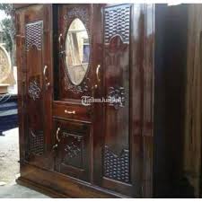 Apalagi bagi mereka yang memang memiliki rencana untuk bikin lemari sendiri. Lemari Kayu 2 Pintu Berbahan Kayu Mahoni Harga Murah Di Blitar Tribunjualbeli Com