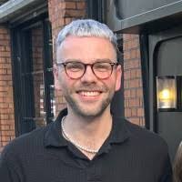 Costello in der Personensuche von Das Telefonbuch