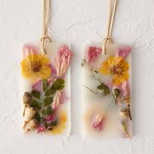 Maybe you would like to learn more about one of these? Dazzling Diy Dried Flowers Crafts That Will Make You Say Wow World Inside Pictures