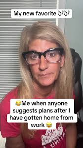 Bob and Kerrie ar the Low Key Tiki in St James City