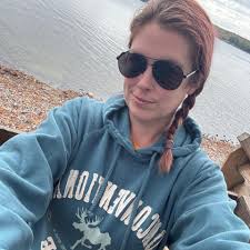 What to put in Kraft dinner? I don't just want boring kd lol