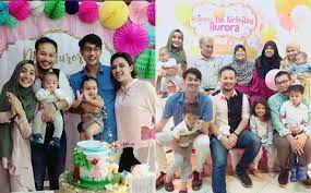 للبحث عن موقعنا قم بكتابه كيفل ايفل في محرك البحث جوجل. Sambut Ulang Tahun Pertama Aurora Peminat Doa Kebahagiaan Farid Kamil Gempak