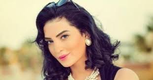 أنهت الفنانة المصرية، حورية فرغلي، الجدل بشأن الصورة المتداولة لها، ةالتي أظهرت شكل أنفها في فيديو النهاردة هنتكلم عن الفنانة حورية فرغلي وهنكشف ليكم معاناة حورية فرغلي في عمليات التجميل و حقيقة اعتزال حورية فرغلي الفن وارتدئها الحجاب قناة أسرار. ØªÙØ§ØµÙŠÙ„ 10 Ø³Ø§Ø¹Ø§Øª Ø­Ø±Ø¬Ø© Ø¹Ø§Ø´ØªÙ‡Ø§ Ø§Ù„ÙÙ†Ø§Ù†Ø© Ø­ÙˆØ±ÙŠØ© ÙØ±ØºÙ„ÙŠ Ø¯Ø§Ø®Ù„ ØºØ±ÙØ© Ø§Ù„Ø¹Ù…Ù„ÙŠØ§Øª Ø¨Ø´ÙŠÙƒØ§ØºÙˆ ØµÙˆØ± ØµÙˆØª Ø§Ù„Ø£Ù…Ø©
