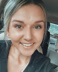 Marla Stringer's Instagram, Twitter & Facebook