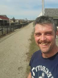 6 and a half years ago I was brought into the hospital in handcuffs... I  was no longer in control of my mind. Years of alcoholism had fried my brain  into something