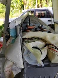 Sila bookmark website ini untuk memudahkan rujukan anda di masa hadapan. Video Aircond Man Terjatuh Gara Gara Terkejut Jumpa Tujuh Ekor Ular Dalam Aircond Di Rumah Pelanggan