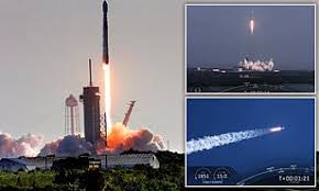 Liftoff Spacex Launches 60 More Starlink Internet Satellites To Orbit Aboard The Falcon 9 Rocket Daily Mail Online