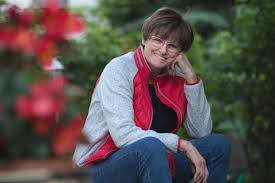 Karikó katalin biokémikus vehette át 2021. Katalin Kariko S Elementary Biology Teacher We Knew She Was Gifted