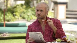 Giovanni maria gianni versace was an italian fashion designer and founder of versace, an international fashion house that produces accesso. Versace Stars Anti Gay Bias Led To Designer S Death