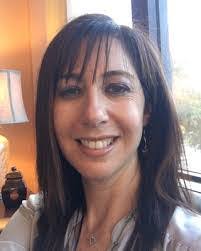 Loretta Pannell's Instagram, Twitter & Facebook