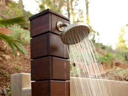 21 Outdoor Shower Design Ideas For Swimming Pools Areas