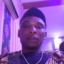 Samedi est trop loin. Rejoignez moi, pour un Direct tout à l'heure 18:00  heure de Cotonou.