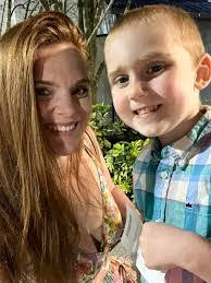 Jami Wheeler's Instagram, Twitter & Facebook