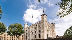 Der tower of london erstreckt sich an der nordseite der themse und der ostseite der city of london. Hm Tower Of London Historischer Schauplatz Historisches Gebaude Visitlondon Com