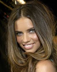 You can understand that her teeth and gums aren't perfect however, she motionless has a beautiful smile. Sexy Long Straight Hairstyle For Thick Hair Adriana Lima Hairstyles Hairstyles Weekly