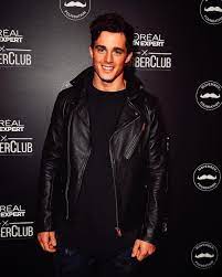 100 8 K Mentions J Aime 520 Commentaires Pietro Boselli Pietroboselli Sur Instagram Quot Movember Quot Instagram Mens Fashion Beautiful Boys