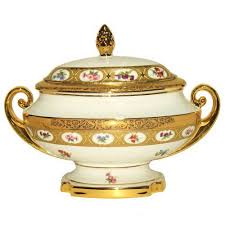 Limoges Porcelain Soup Tureen White With Gold Band 10 X 12 5 Inch Limoges Tureen Tureens Porcelain