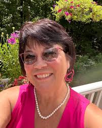 Your chair looks ragged and it's time to make it shine again! Let's get you  started with my DIY online upholstery classes. 100's of lessons are waiting  for you. #upholstery #chairlove #online #