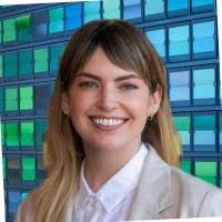 Kristen Karas's Instagram, Twitter & Facebook