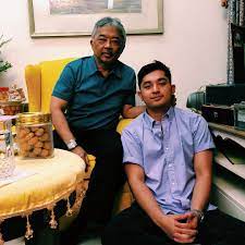 Keris kebesaran yang amat mulia raja muda selangor) to tengku amir, symbolising him being officially installed as the crown prince of selangor.5. Nah Senarai Akaun Instagram Anak Anak Sultan Yang Aktif Soya Lemon