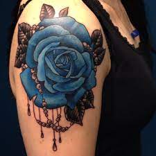 20 Shoulder Rose Tattoo Ideas For Your Inspiration Spiritustattoo Com Rose Tattoos For Women Rose Shoulder Tattoo Trendy Tattoos