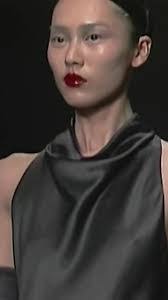 Donna Chain's Instagram, Twitter & Facebook