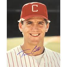 Autographed Leo Cardenas Picture