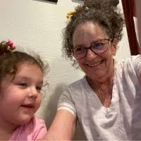 Linda Slater's Instagram, Twitter & Facebook